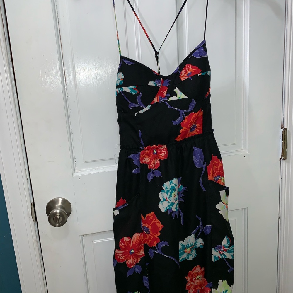 Floral spring dress (pockets)
